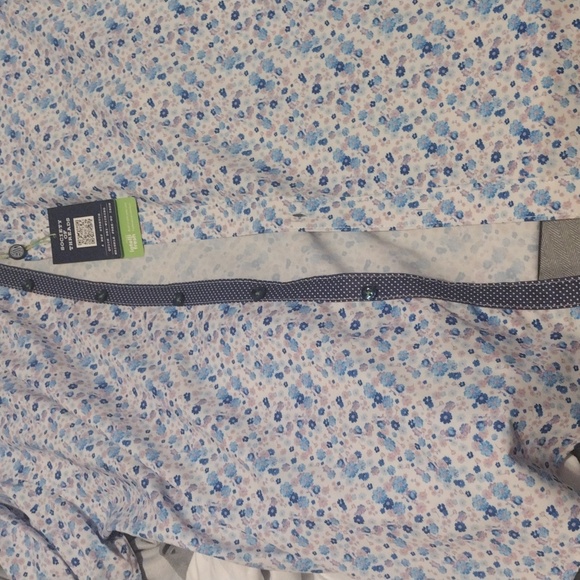 New - Picture 3 of 4